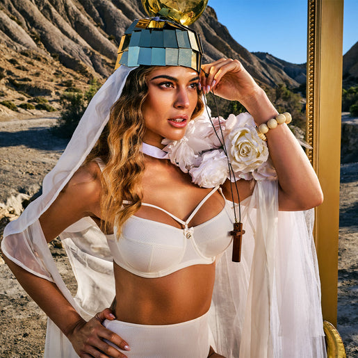 High Priestess