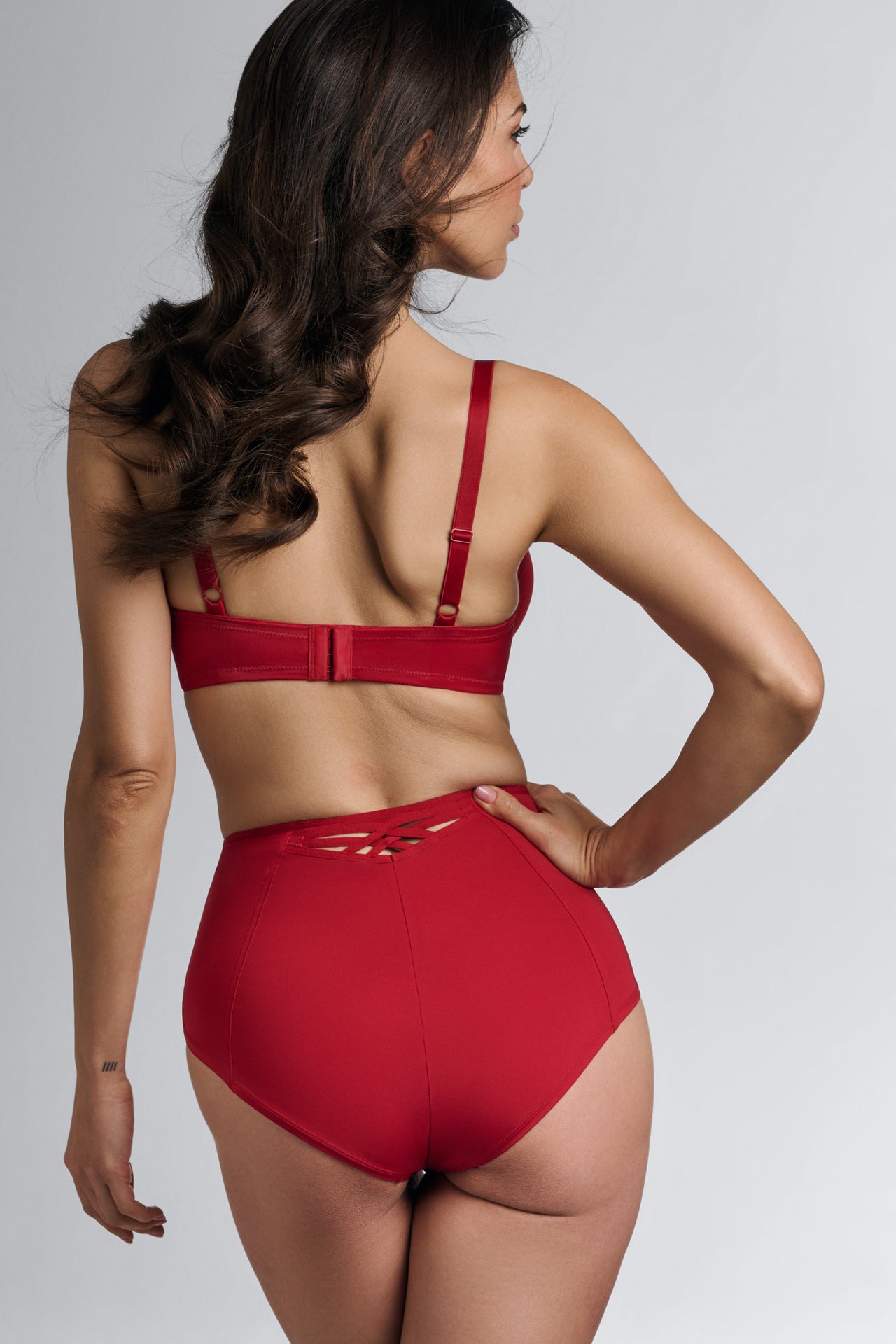#dame-de-paris-high-waist-briefs-red