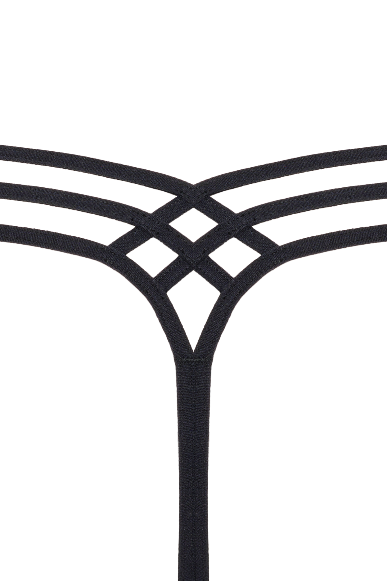 #the-art-of-love-4-cm-thong-black-lace-and-sand