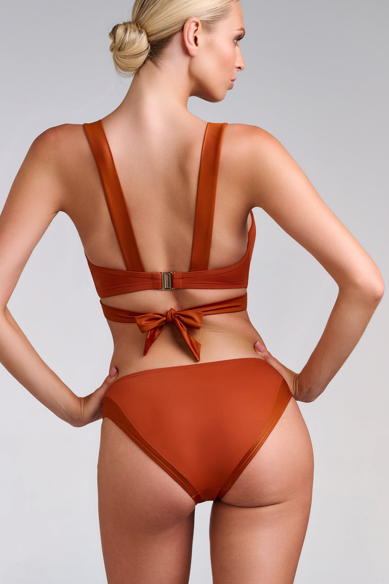 #cache-coeur-5-cm-bikini-bottom-burnt-orange