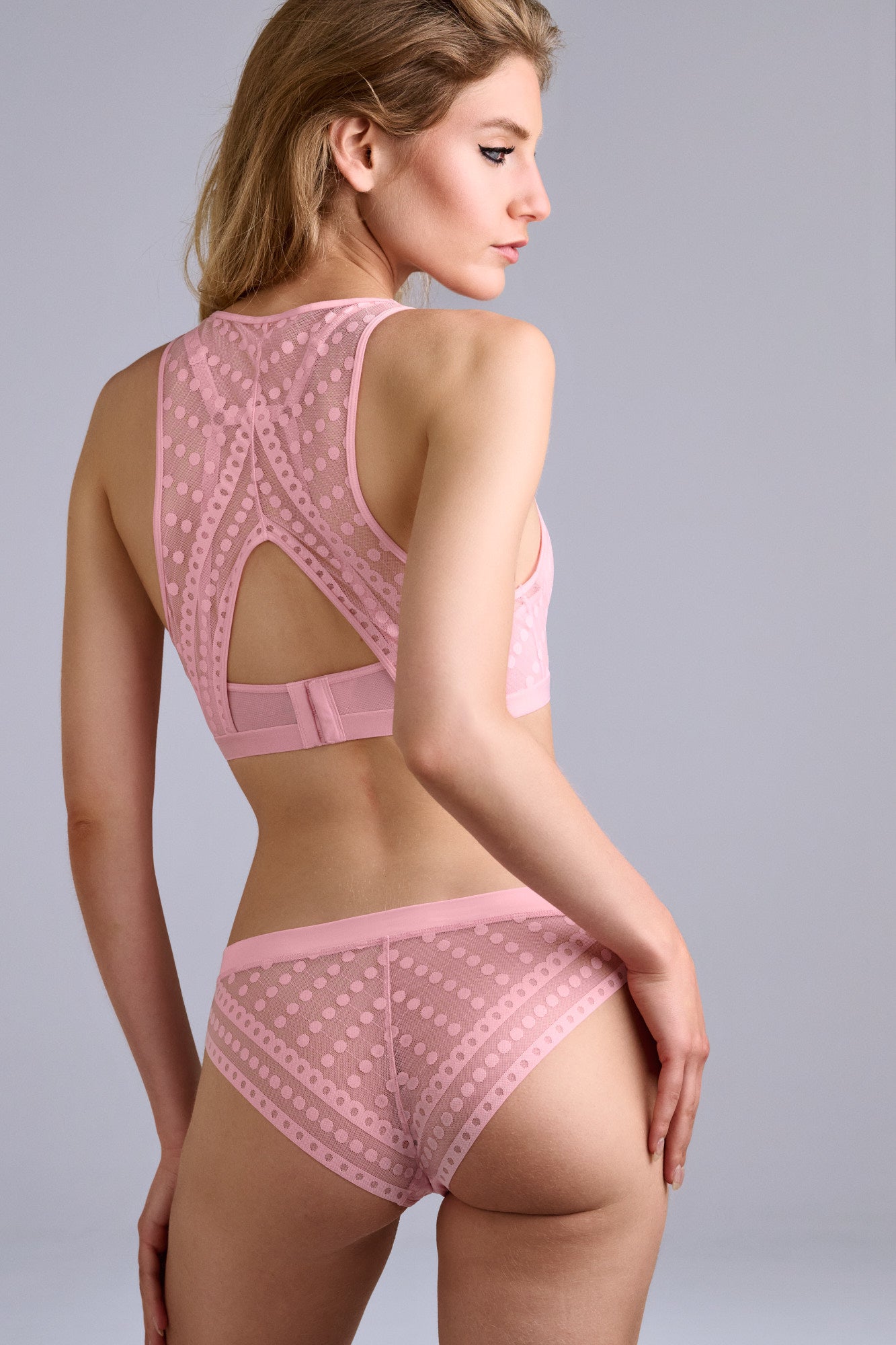 #color_transparent pink