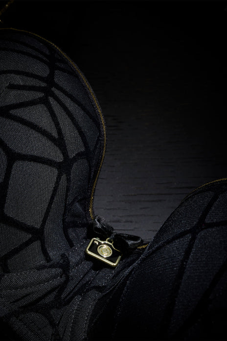 #color_black gold lurex