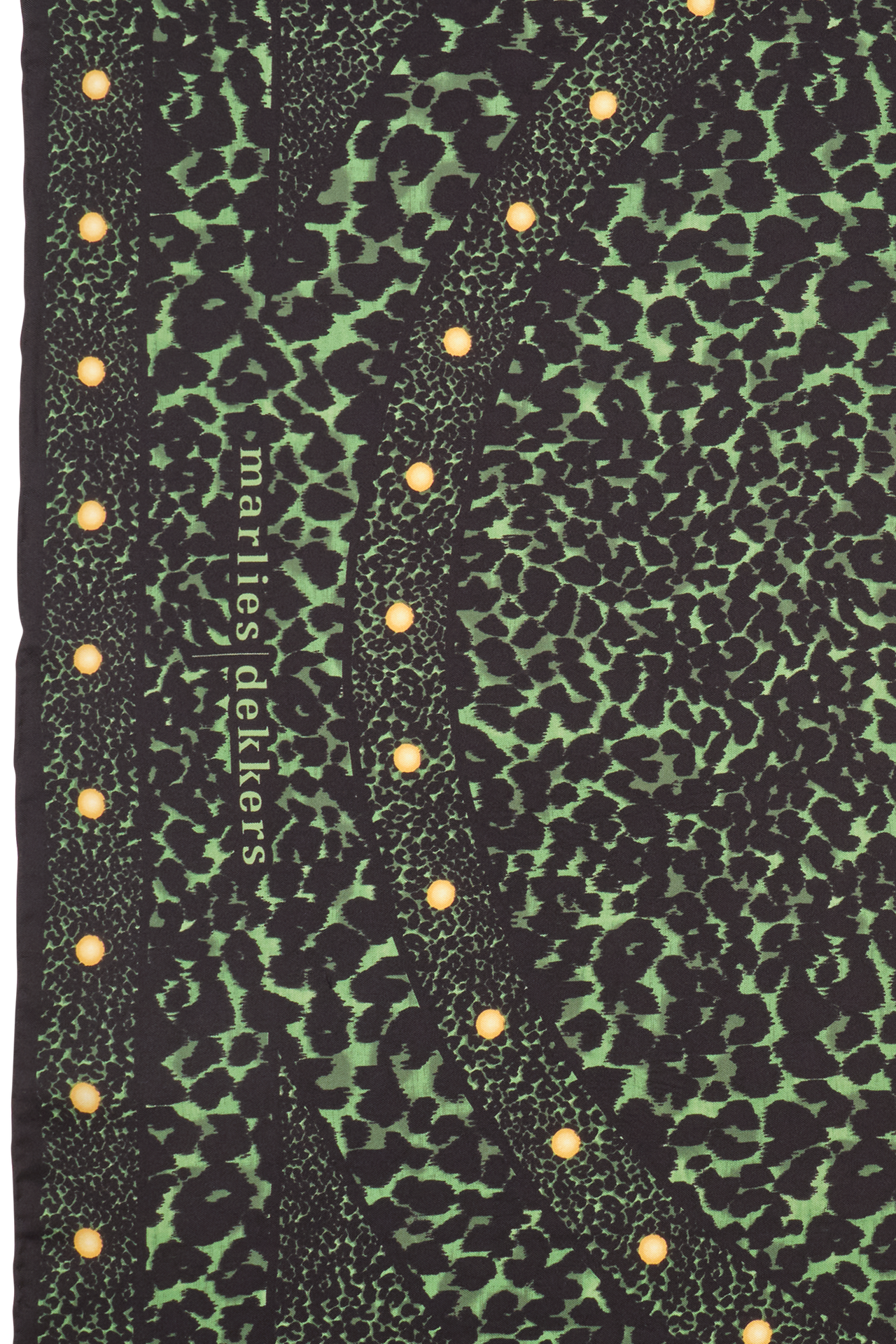 #color_black green leopard