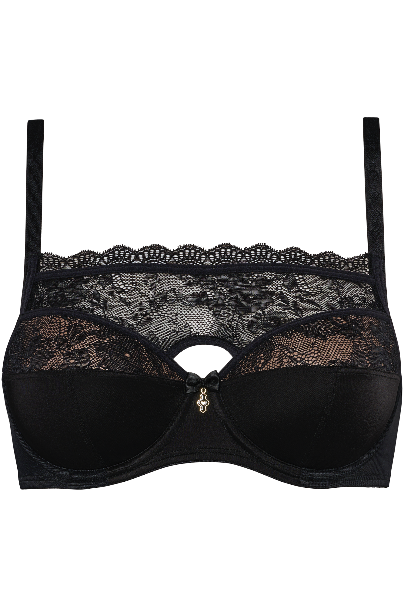 #color_black lace and sand