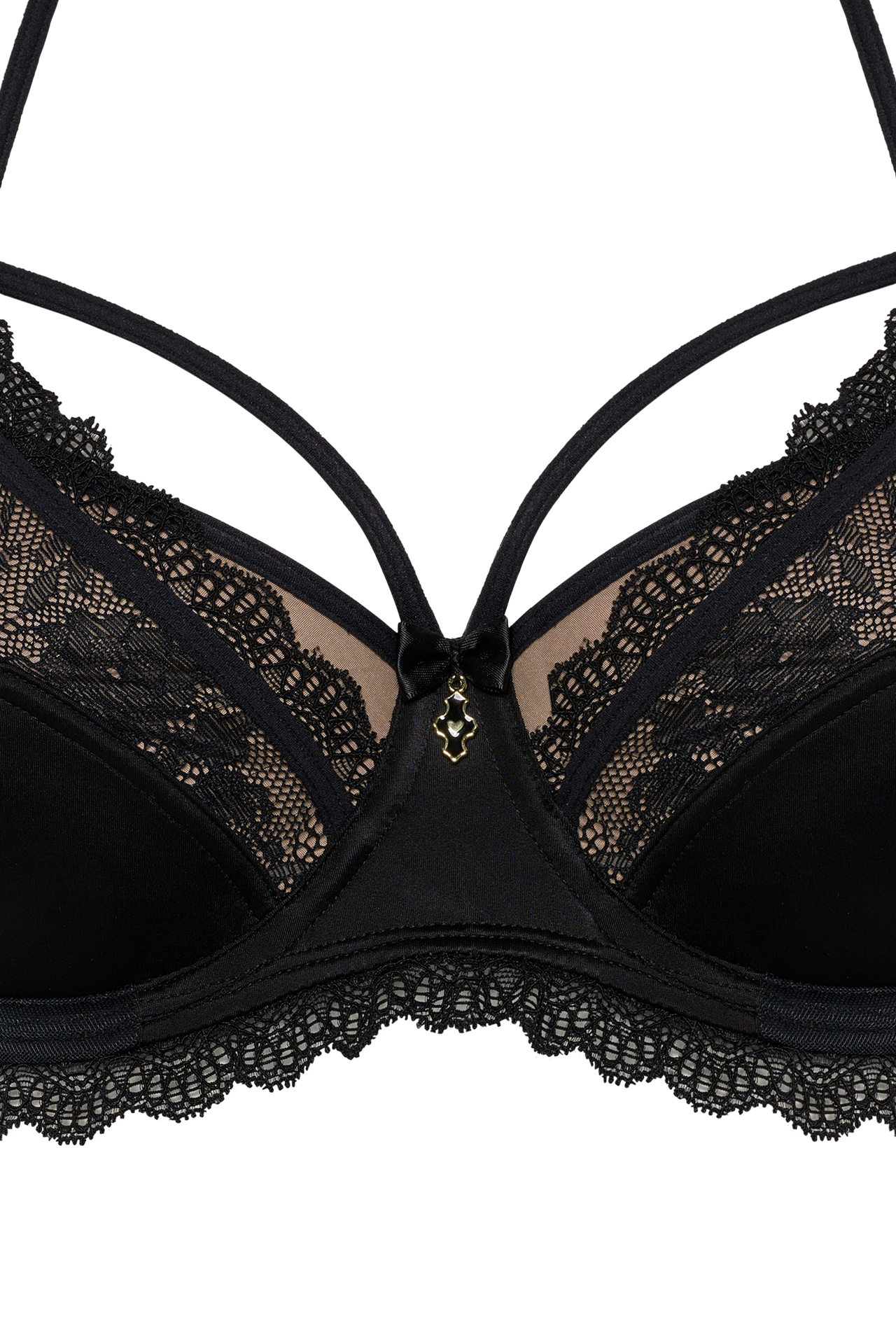 #color_black lace and sand