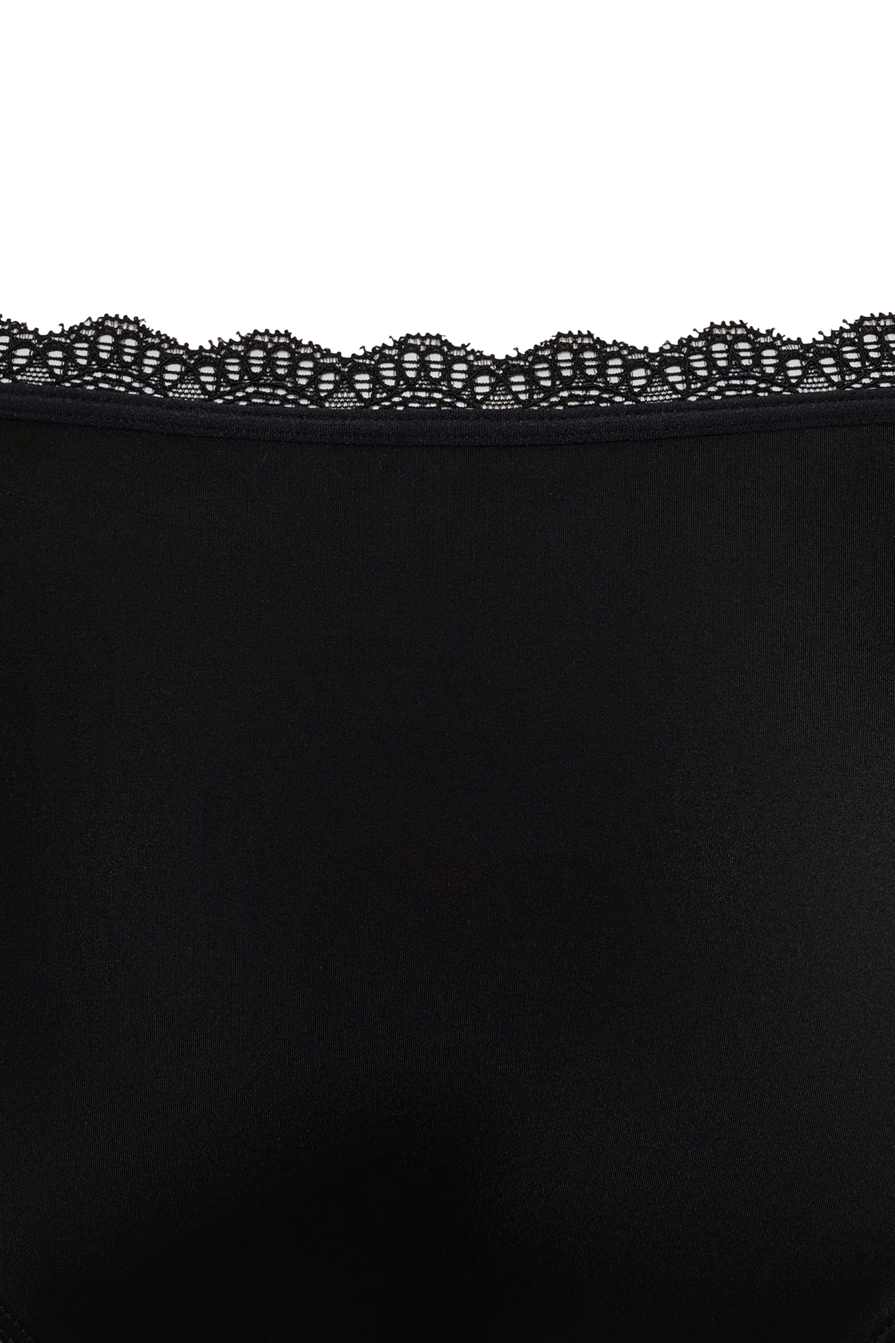 #color_black lace and sand