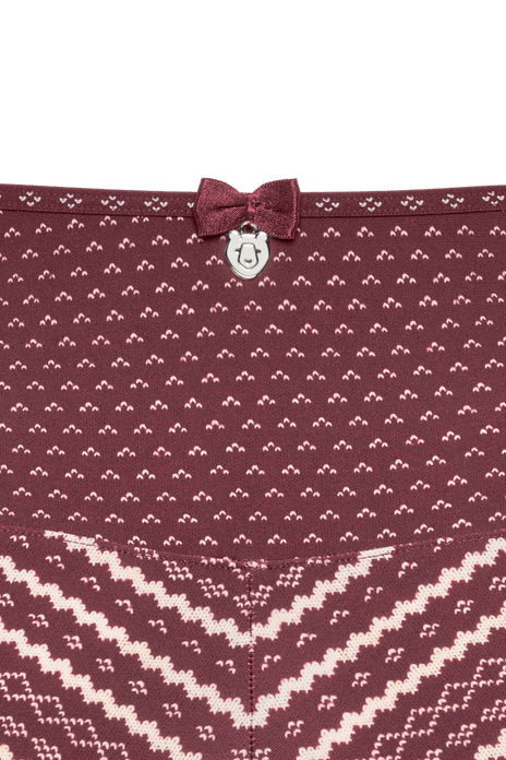 #color_cabernet red and ivory