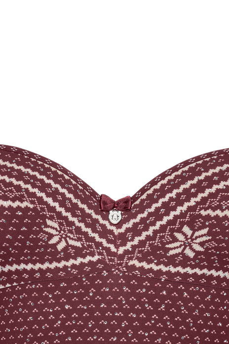#color_cabernet red and ivory