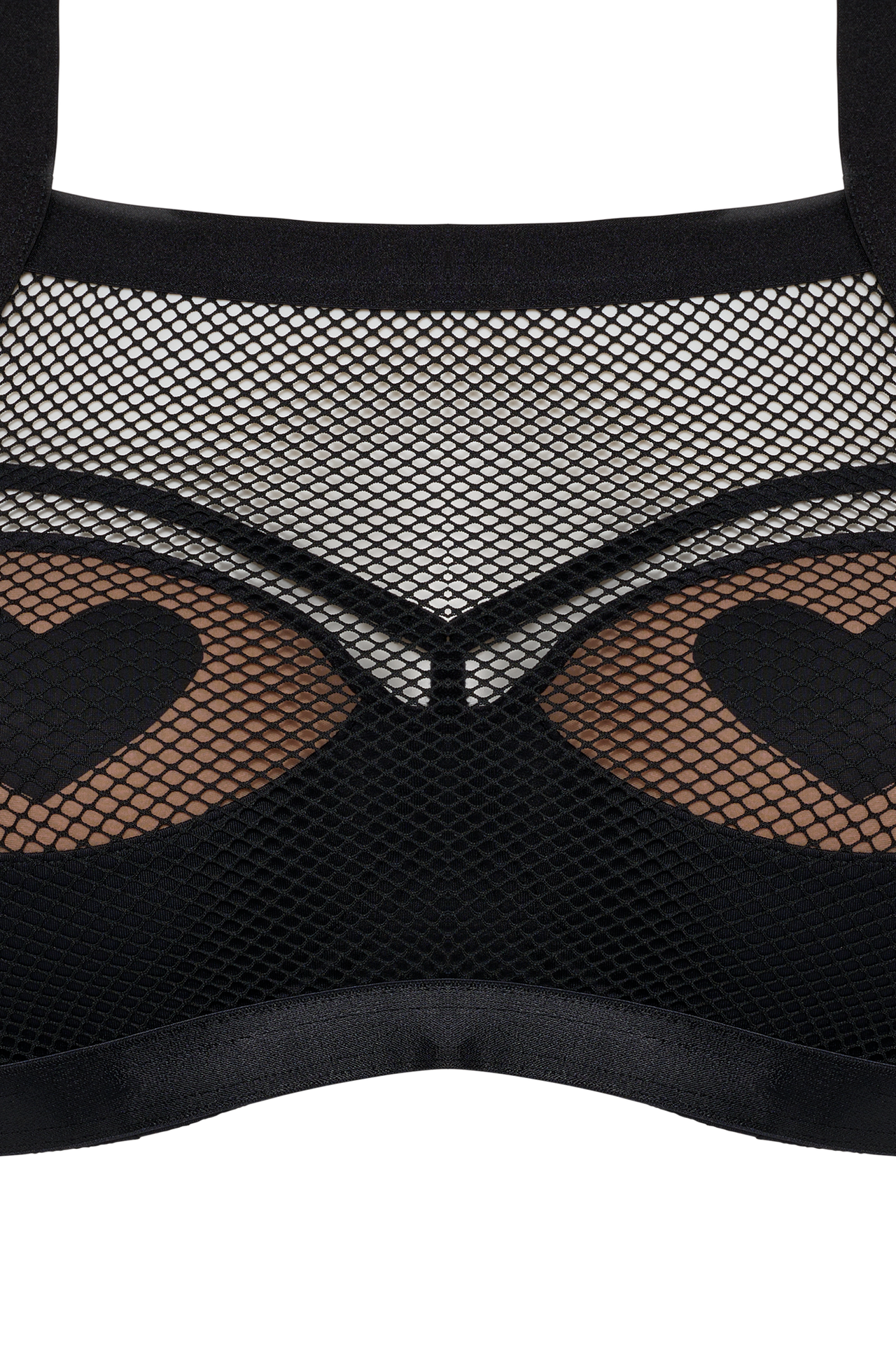 #color_black mesh and sand