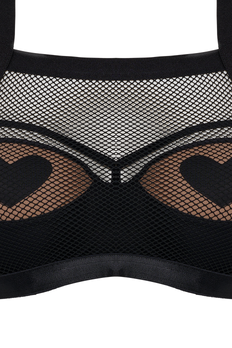 #color_black mesh and sand