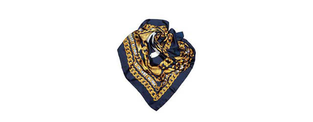 style collection petit point evening blue and gold FW21